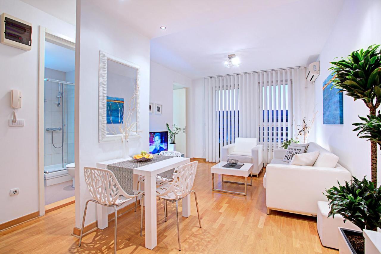 Belville Luxury Apartment Belgrado Buitenkant foto
